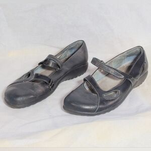 Naot Israel Navy Sz 8 / 39 Leather Mary Jane Flats Fern Sole